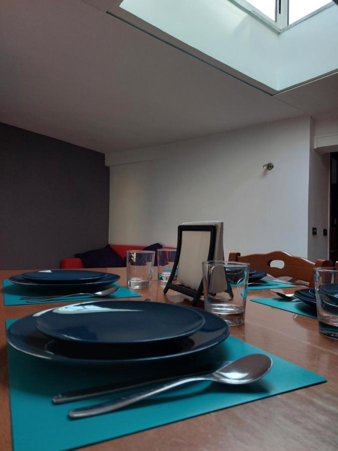 Asteco E Cielo Apartment Napoli Bagian luar foto