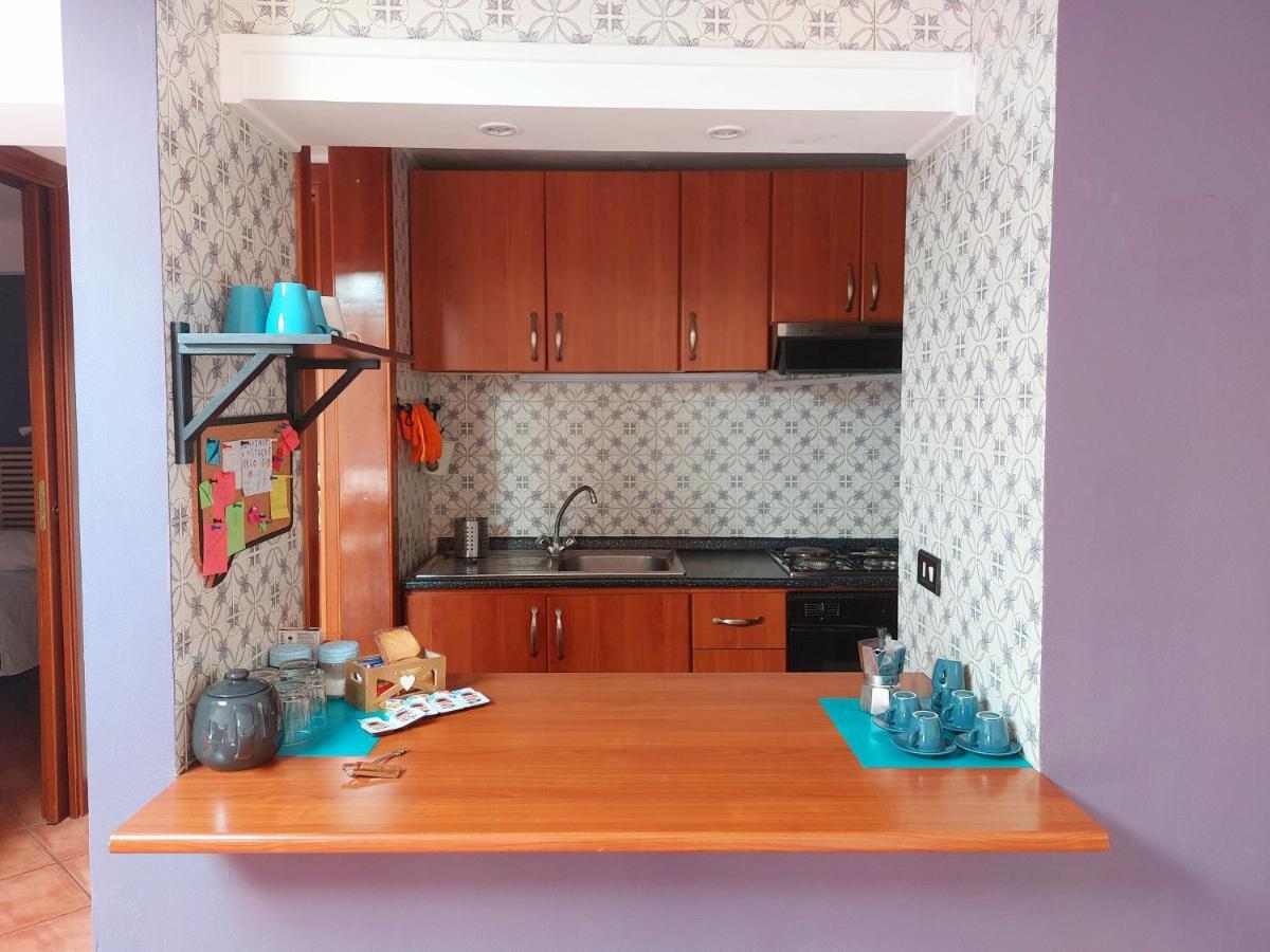 Asteco E Cielo Apartment Napoli Bagian luar foto